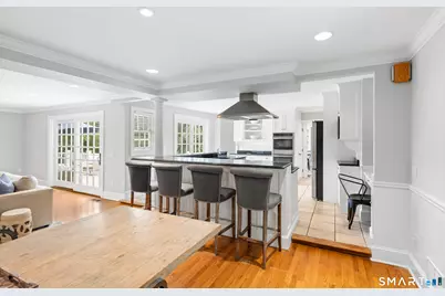 2444 Bronson Road, Fairfield, CT 06824 - Photo 9