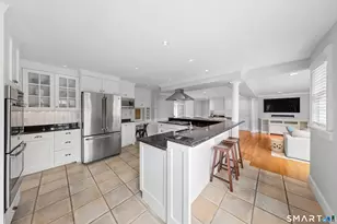 2444 Bronson Rd, Fairfield, CT 06824 - Photo 7