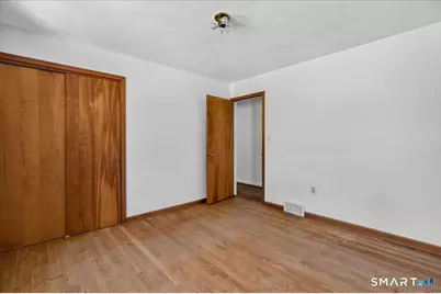 335 Arnold Lane, Orange, CT 06477 - Photo 15