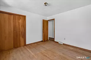335 Arnold Ln, Orange, CT 06477 - Photo 15