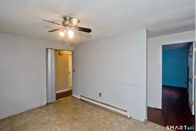 7 Second Avenue, Enfield, CT 06082 - Photo 13