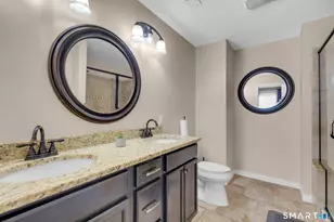 104 Benjamin Ct, Windsor, CT 06095 - Photo 23