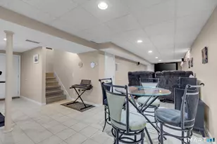 104 Benjamin Ct, Windsor, CT 06095 - Photo 31