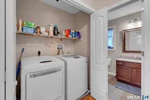 104 Benjamin Ct, Windsor, CT 06095 - Photo 21