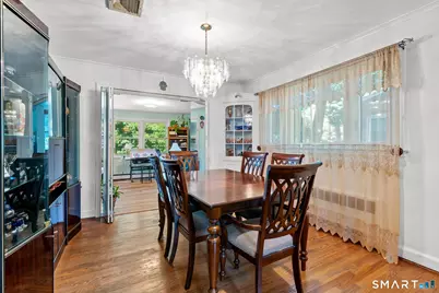 174 Mohawk Drive, West Hartford, CT 06117 - Photo 7