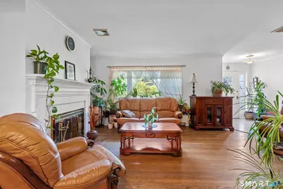 174 Mohawk Drive, West Hartford, CT 06117 - Photo 5