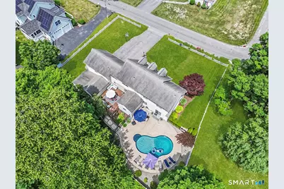 6 Elizabeth Street, Newtown, CT 06470 - Photo 5