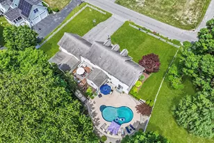 6 Elizabeth St, Newtown, CT 06470 - Photo 5