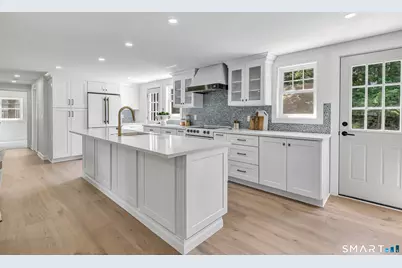 4 Heather Hill, Westport, CT 06880 - Photo 11