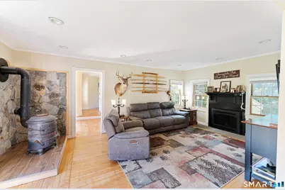 1530 Hartford Pike, Killingly, CT 06243 - Photo 7