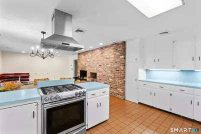 1140 Johnson Road, Woodbridge, CT 06525 - Photo 5