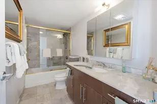 25 Forest St, Stamford, CT 06901 - Photo 13