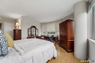 25 Forest St, Stamford, CT 06901 - Photo 13