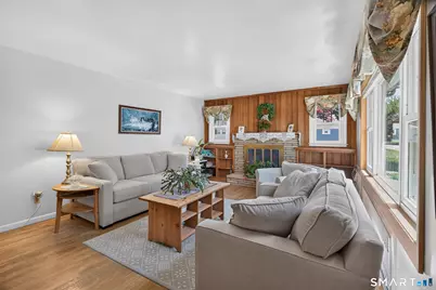 633 High Street, Fairfield, CT 06824 - Photo 17
