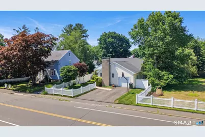 633 High Street, Fairfield, CT 06824 - Photo 3