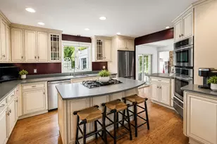 39 Sorghum Rd, Shelton, CT 06484 - Photo 3