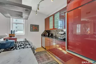 116 Crown St, New Haven, CT 06511 - Photo 9