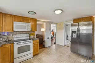 57-1/2 East St, Vernon, CT 06066 - Photo 9