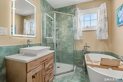 430 Platt Avenue, West Haven, CT 06516 - Photo 19