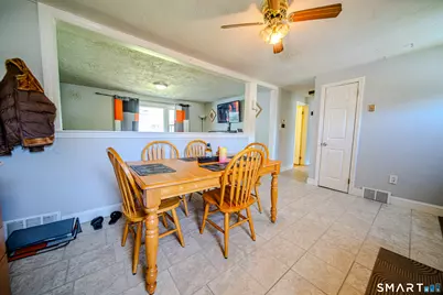 869 Washington Ave Extension, Waterbury, CT 06708 - Photo 11
