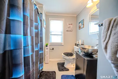 869 Washington Ave Extension, Waterbury, CT 06708 - Photo 11
