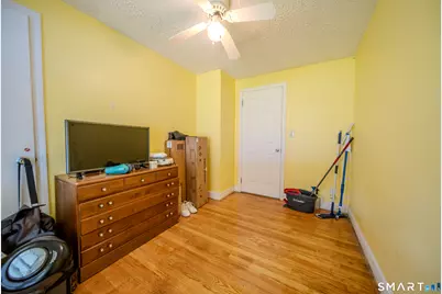 869 Washington Ave Extension, Waterbury, CT 06708 - Photo 27