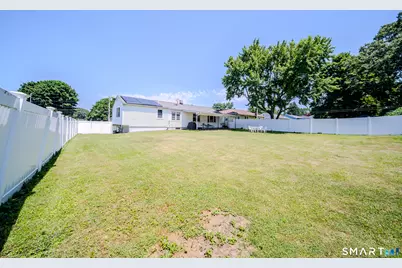 869 Washington Ave Extension, Waterbury, CT 06708 - Photo 3