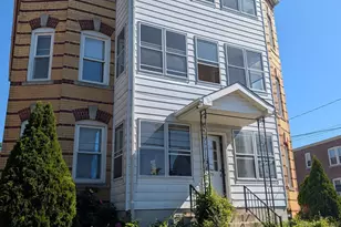 23 Lyman St, New Britain, CT 06051 - Photo 1