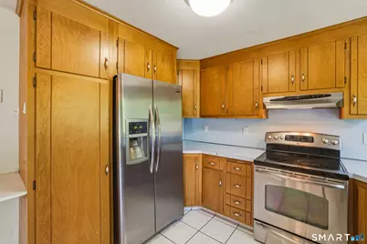 82 Lake Garda Drive, Farmington, CT 06085 - Photo 17