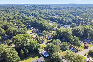 163 Fernwood Rd, Trumbull, CT 06611 - Photo 37