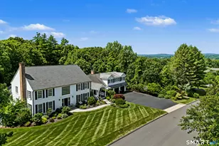 71 Woodford Hills Dr, Avon, CT 06001 - Photo 1