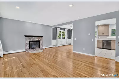 12 Webster Road, Enfield, CT 06082 - Photo 9
