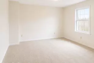 39 Grand St, Danbury, CT 06810 - Photo 5