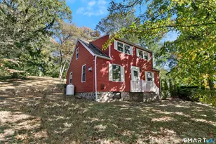 105 Southworth St, Milford, CT 06461 - Photo 29