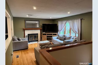 11 Batesmoor Road, Waterbury, CT 06705 - Photo 9