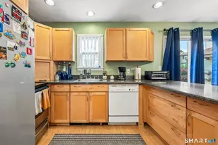 30 Round Tree Dr, Naugatuck, CT 06770 - Photo 13