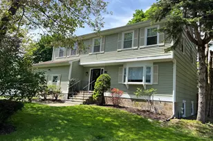 476 Wilson St, Fairfield, CT 06825 - Photo 1