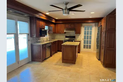 476 Wilson Street, Fairfield, CT 06825 - Photo 7