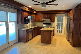 476 Wilson St, Fairfield, CT 06825 - Photo 7