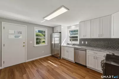11 Chestnut Street, Plymouth, CT 06786 - Photo 15