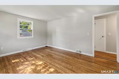 11 Chestnut Street, Plymouth, CT 06786 - Photo 11