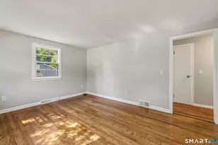 11 Chestnut St, Plymouth, CT 06786 - Photo 11