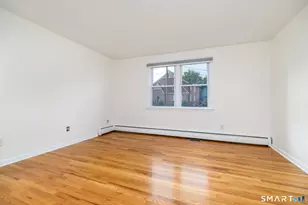 32 Hackett Cir N, Stamford, CT 06906 - Photo 19