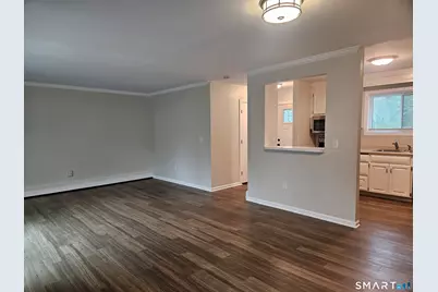 1401 Farmington Avenue #B, Farmington, CT 06032 - Photo 3