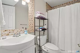 1618 Ann St, Norwalk, CT 06854 - Photo 15