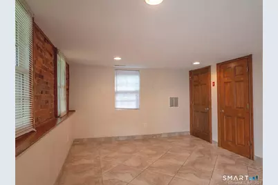 467 Quinnipiac Avenue #1, New Haven, CT 06513 - Photo 3