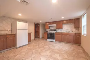 467 Quinnipiac Ave, New Haven, CT 06513 - Photo 7