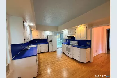 70 Walnut Street, Winchester, CT 06098 - Photo 17