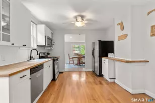 264 Charter Oak St, Manchester, CT 06040 - Photo 5