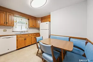 138 Magee Dr, Hamden, CT 06514 - Photo 11